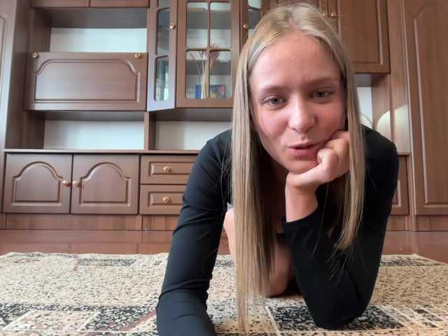 DanikaMory live cam on BongaCams