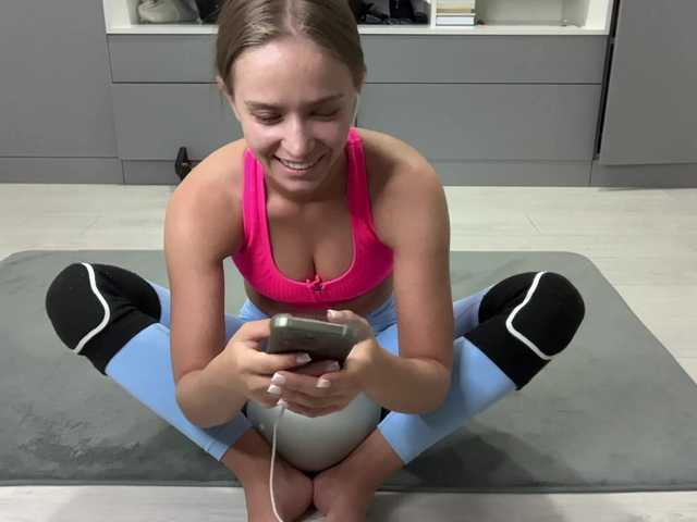 DanikaMory live cam on BongaCams