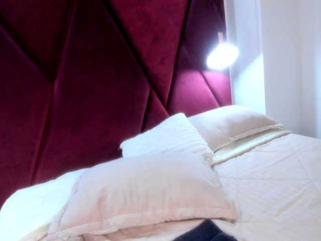 CamiilaSweet live cam on BongaCams