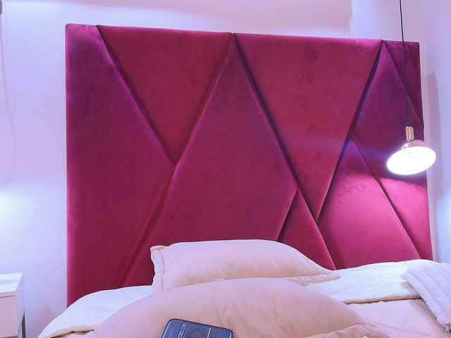 CamiilaSweet live cam on BongaCams