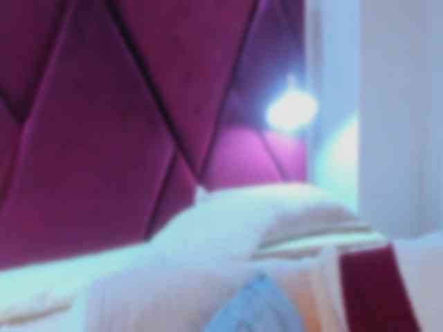 CamiilaSweet webcam