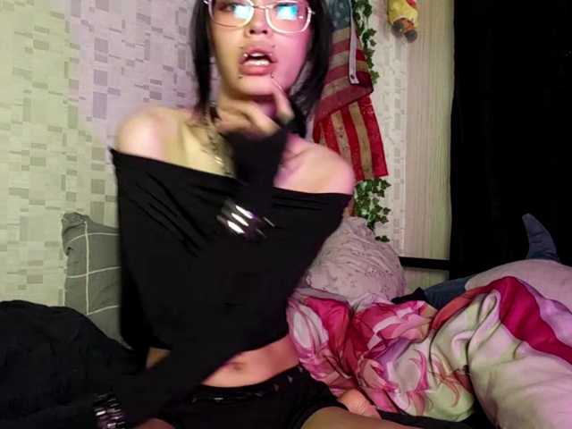 LeraMaysk live cam on BongaCams