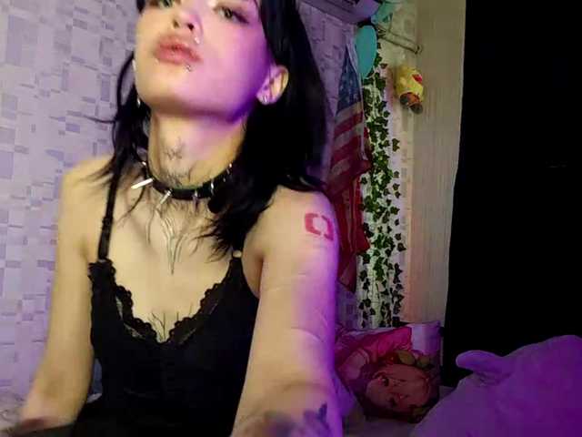 LeraMaysk live cam on BongaCams