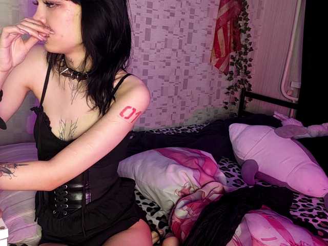 LeraMaysk live cam on BongaCams