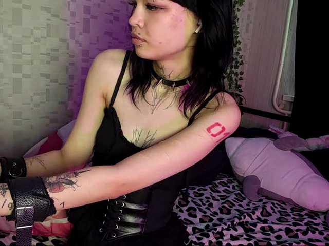LeraMaysk live cam on BongaCams
