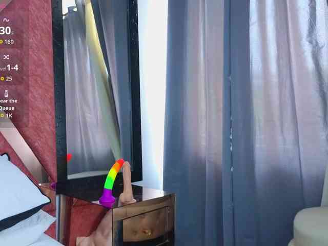 Emma-Revees webcam