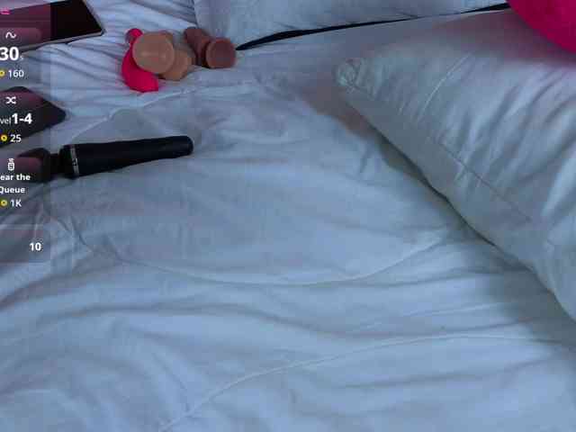 Emma-Revees webcam
