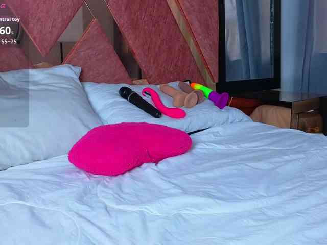 Emma-Revees webcam