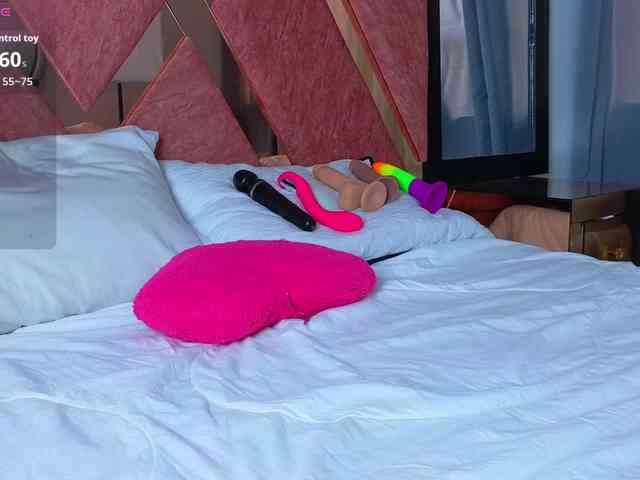 Emma-Revees webcam