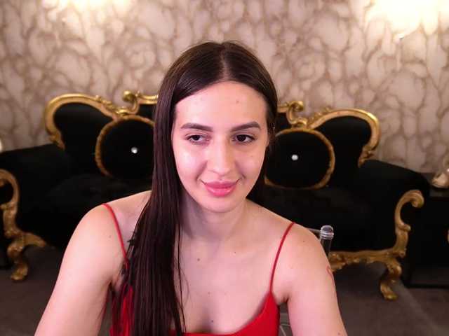 AlesiaDessmond live cam on BongaCams