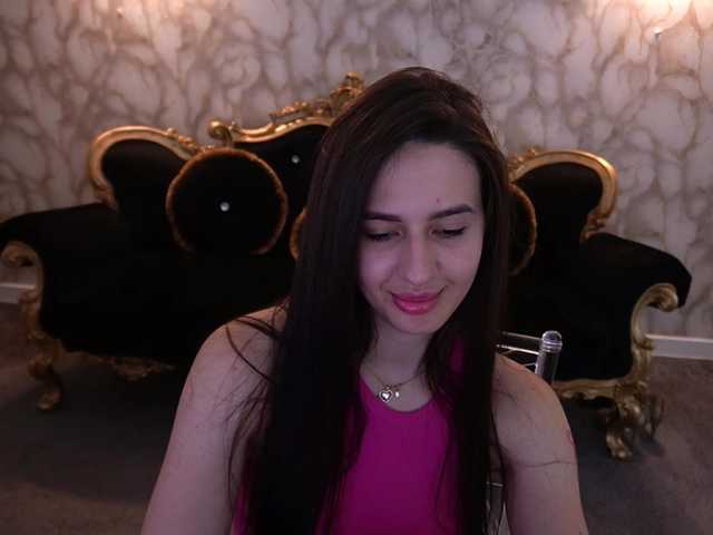 AlesiaDessmond live webcam show