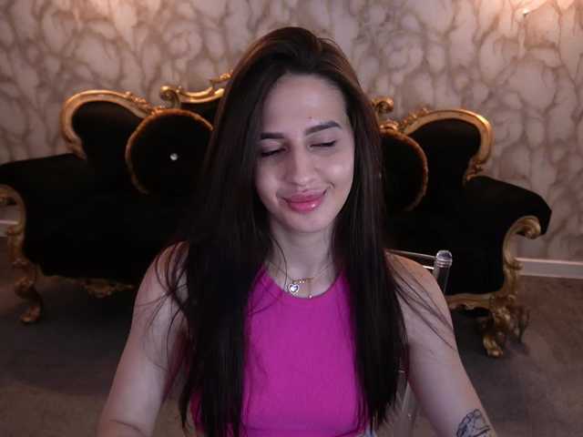 AlesiaDessmond live webcam show