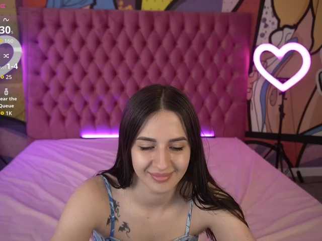 AlesiaDessmond live cam