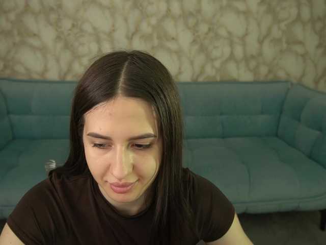 AlesiaDessmond live cam on BongaCams