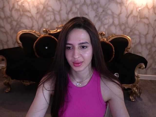 AlesiaDessmond live webcam show