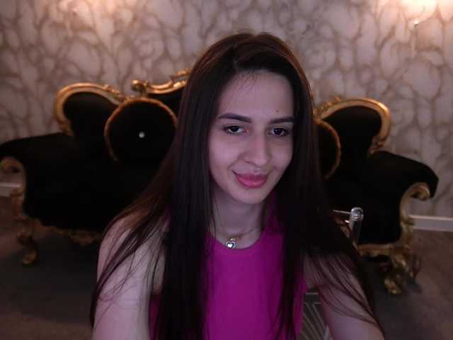 AlesiaDessmond live webcam show