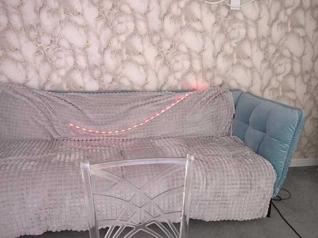 alesiadessmond cam belle