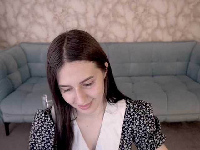 AlesiaDessmond live cam on BongaCams