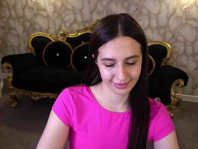 AlesiaDessmond webcam