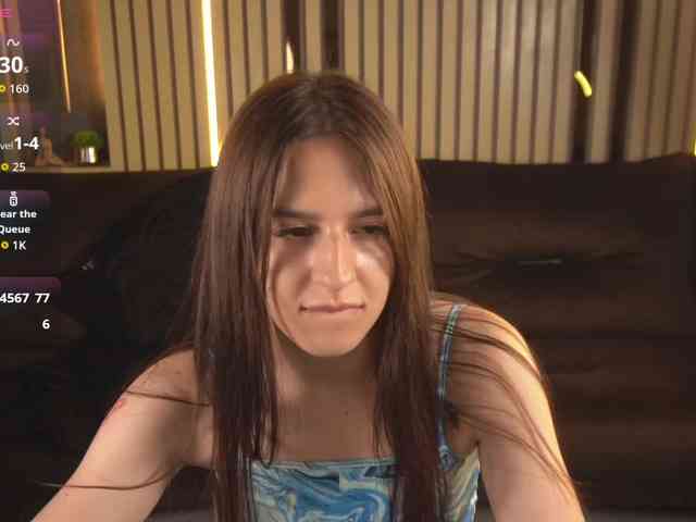 AlesiaDessmond webcam