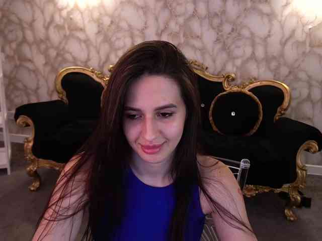 AlesiaDessmond webcam