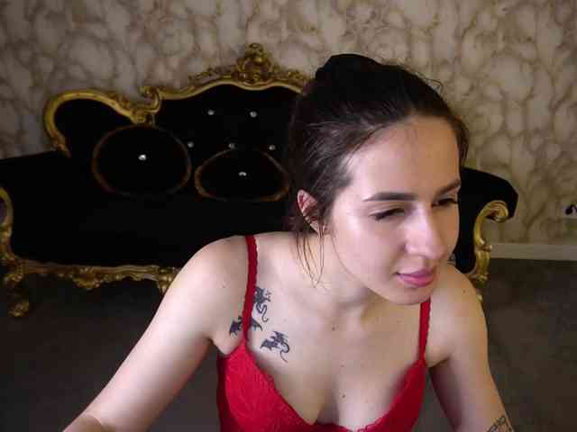 AlesiaDessmond webcam
