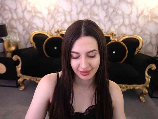 AlesiaDessmond webcam