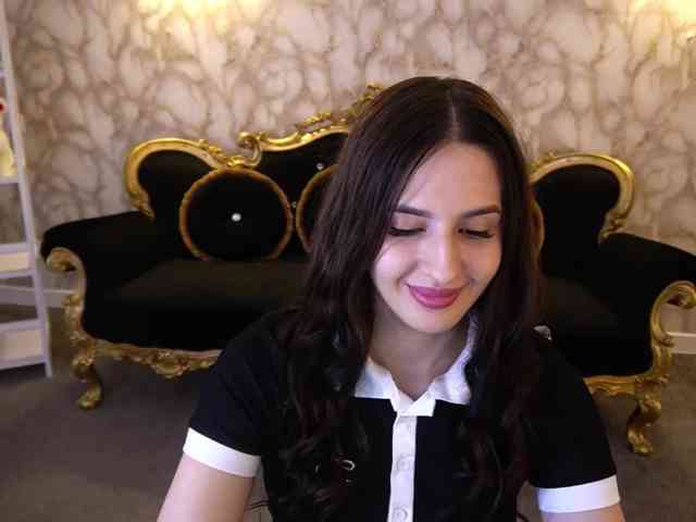 AlesiaDessmond webcam