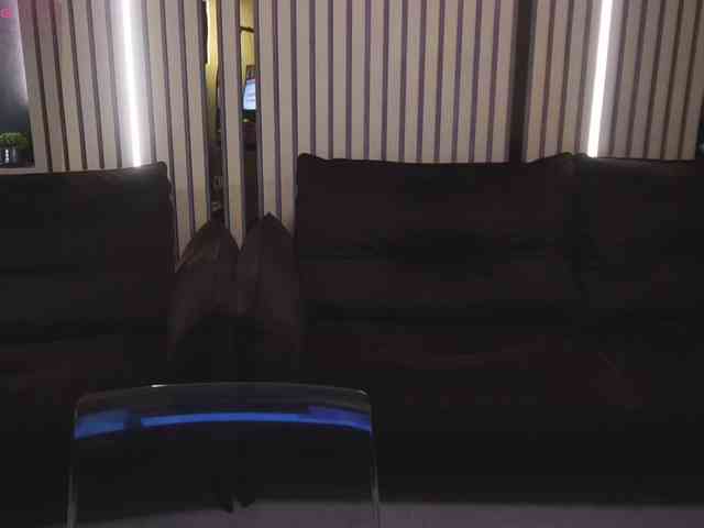 AlesiaDessmond webcam