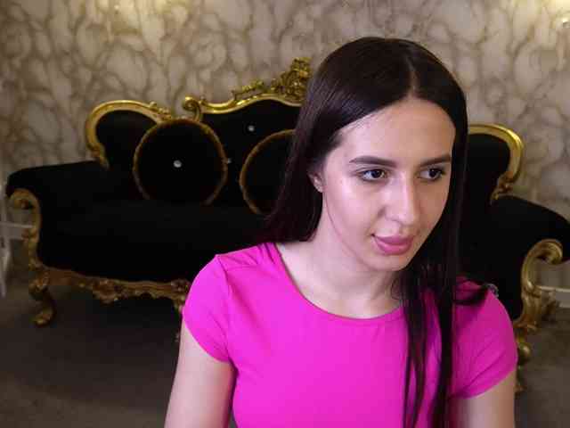 AlesiaDessmond webcam