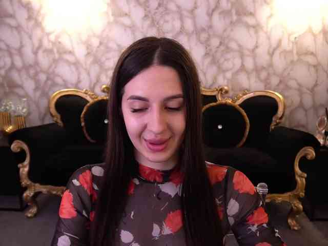 AlesiaDessmond webcam