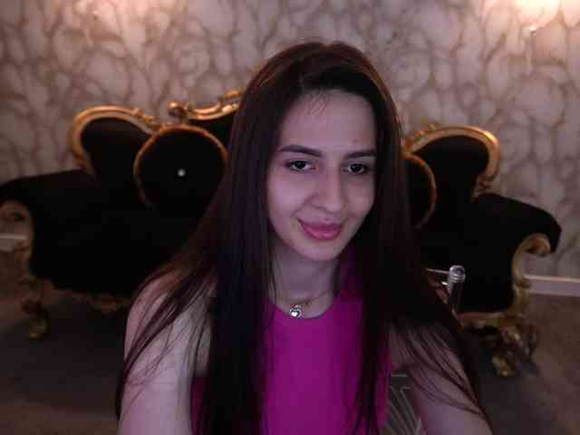AlesiaDessmond Live Webcam on BongaCams