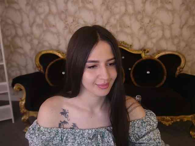 AlesiaDessmond webcam