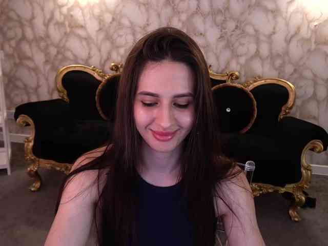 AlesiaDessmond webcam