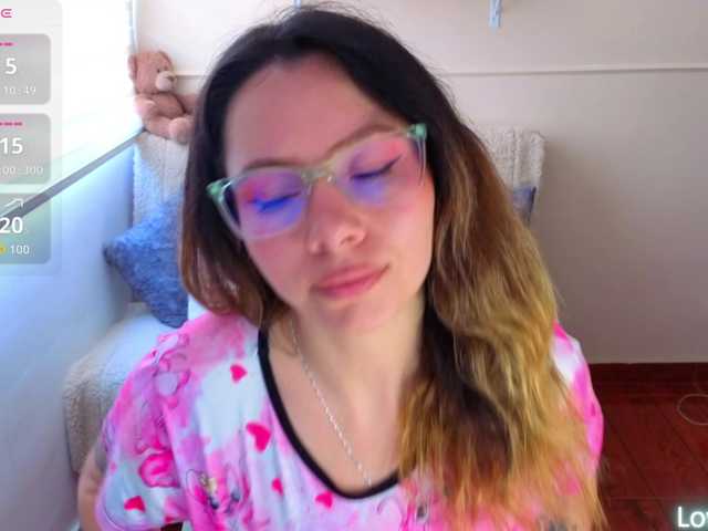 sweetlhy live cam on BongaCams