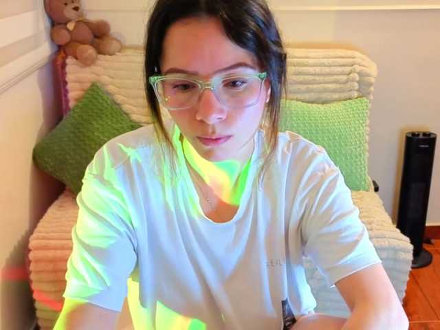 sweetlhy live cam on BongaCams