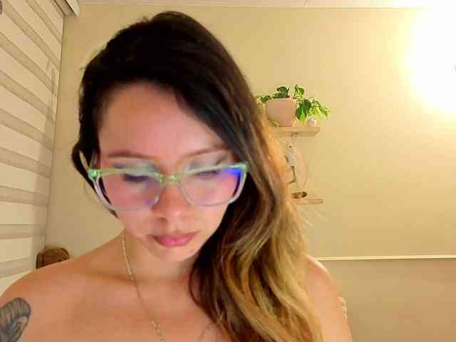 sweetlhy webcam