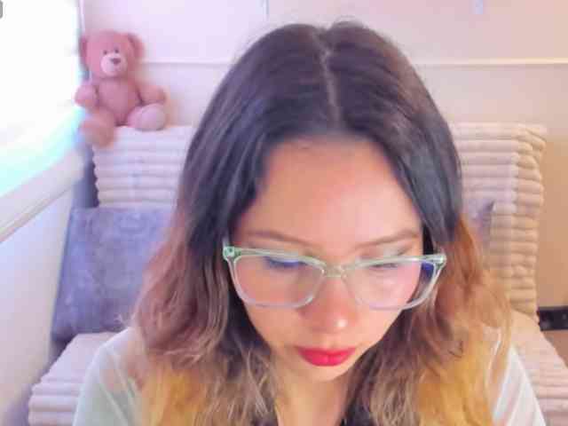 sweetlhy webcam