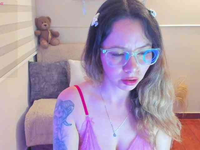 sweetlhy webcam