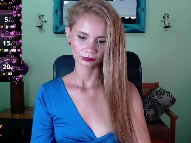 VictoriaJones-