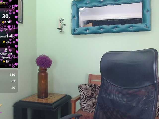 VictoriaJones- live cam on BongaCams