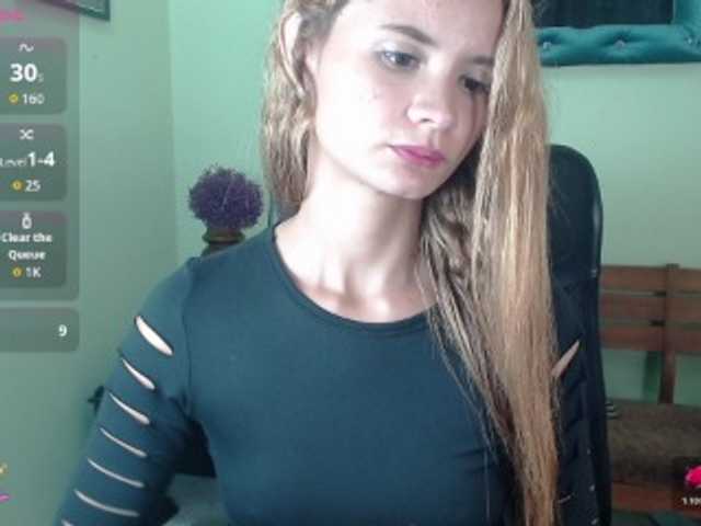 VictoriaJones-