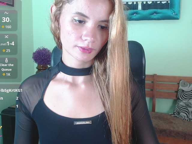 VictoriaJones- live cam on BongaCams