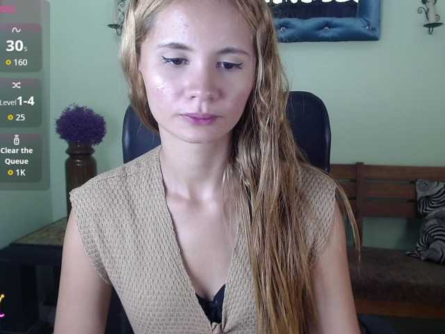 VictoriaJones-