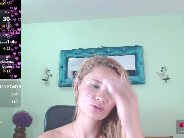 VictoriaJones- live cam on BongaCams
