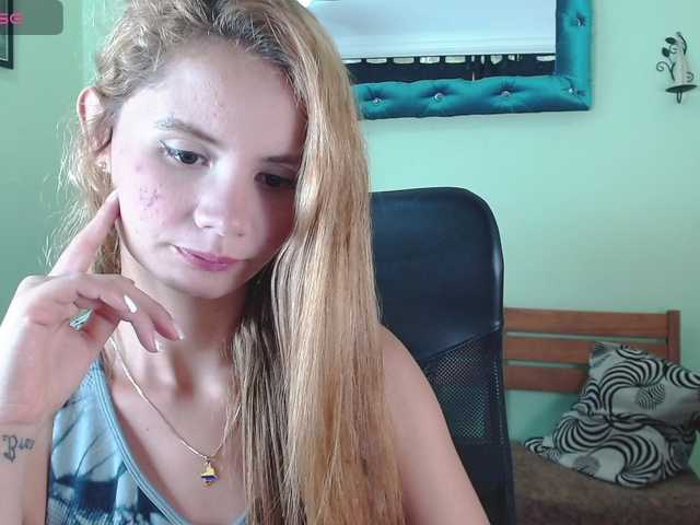 VictoriaJones-