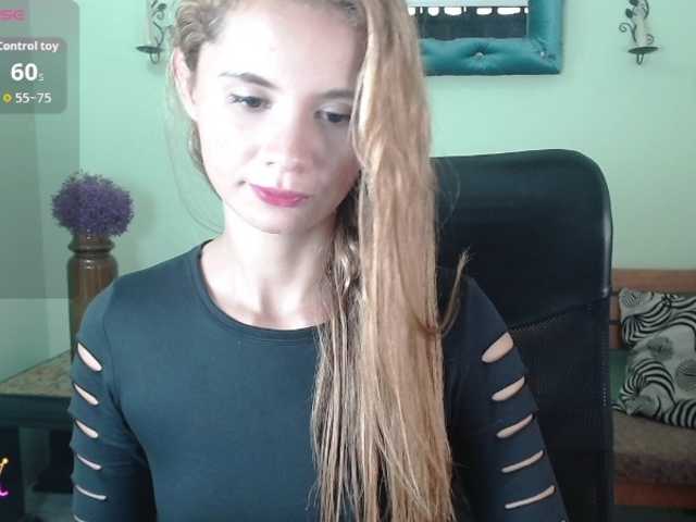 VictoriaJones-