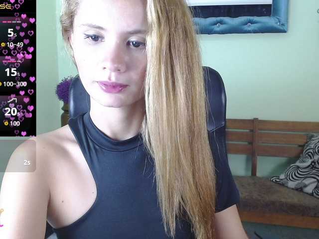 VictoriaJones-