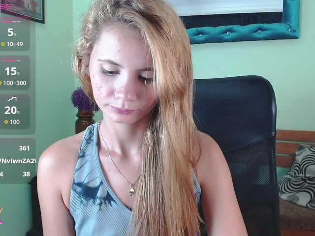 VictoriaJones- live webcam show