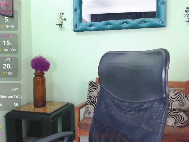 VictoriaJones- live webcam show